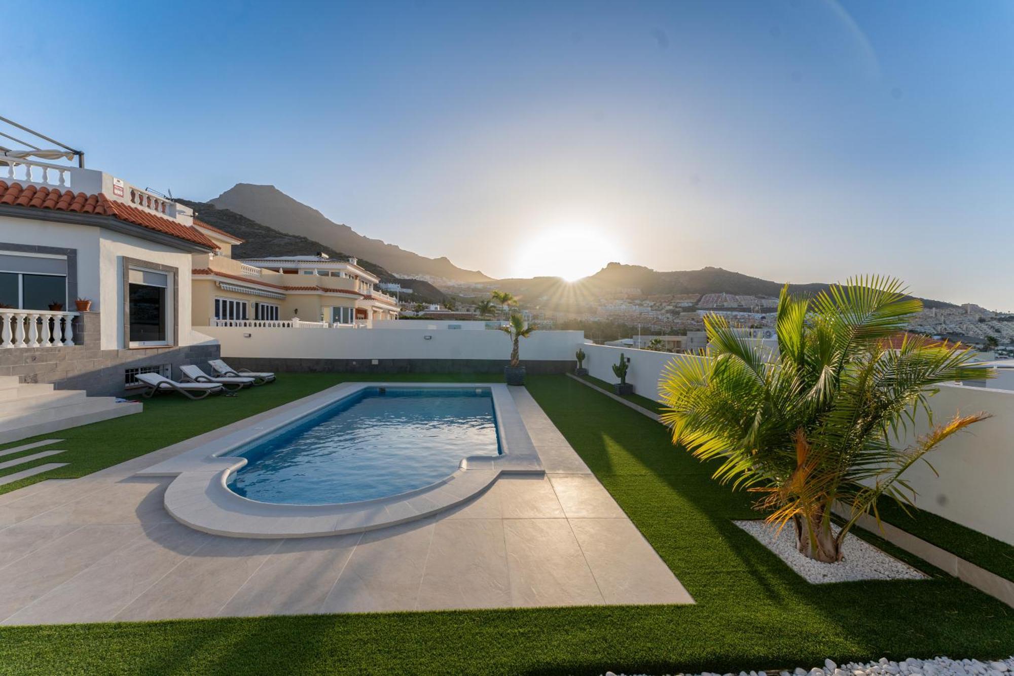 Villa Rico Del Sol Адехе Екстериор снимка